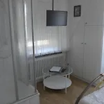 Schneider 3*
