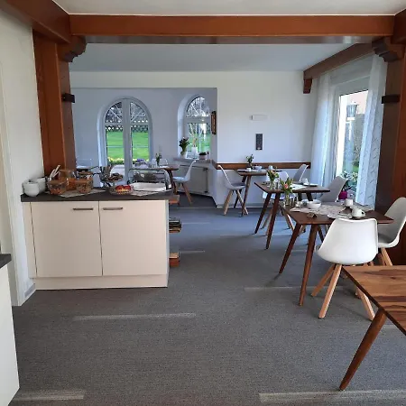 Schneider Guest house *