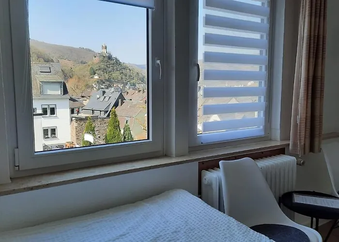 Schneider Πανσιόν 3*