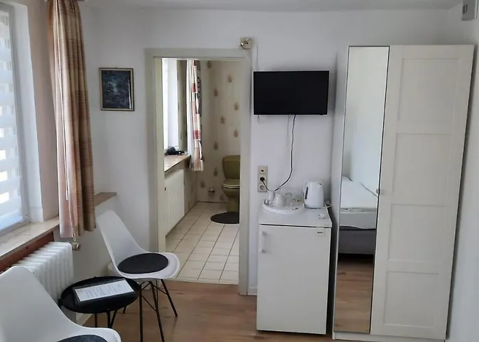 בית הארחה Schneider קוכם